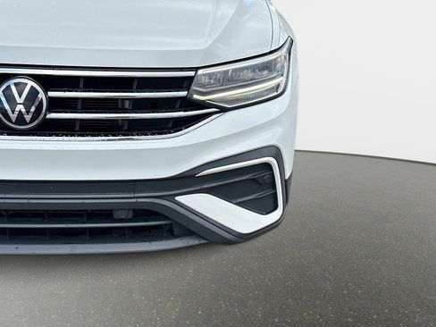 Used 2022 Volkswagen Tiguan S image 10