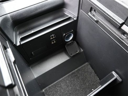 Certified 2023 MAZDA CX-30 AWD 2.5 S w/ Preferred Package image 17