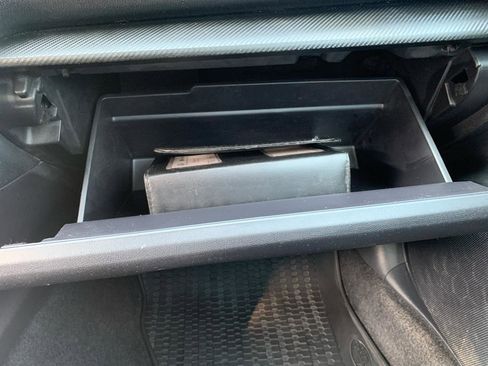 Used 2017 Subaru Impreza 2.0i Premium image 23