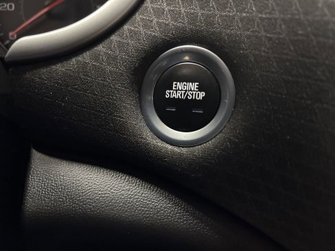 Used 2022 Chevrolet Malibu LT image 24