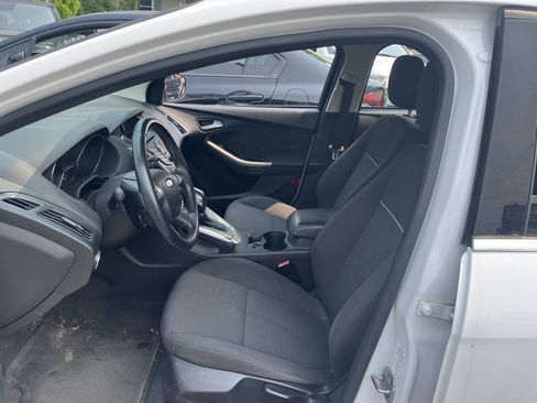 Used 2012 Ford Focus SEL FWD image 3