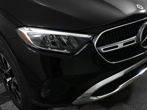 New 2025 Mercedes-Benz GLC 350e GLC 350e image 34