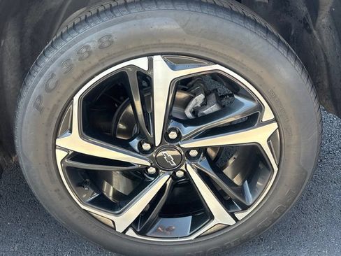 Used 2023 Chevrolet TrailBlazer RS FWD image 6