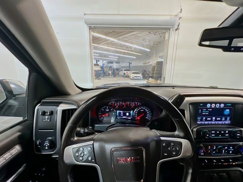 Used 2018 GMC Sierra 1500 SLT w/ Enhanced Driver Alert Package RWD image 22