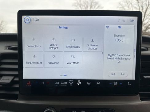 Used 2022 Ford Transit 350 XLT image 43