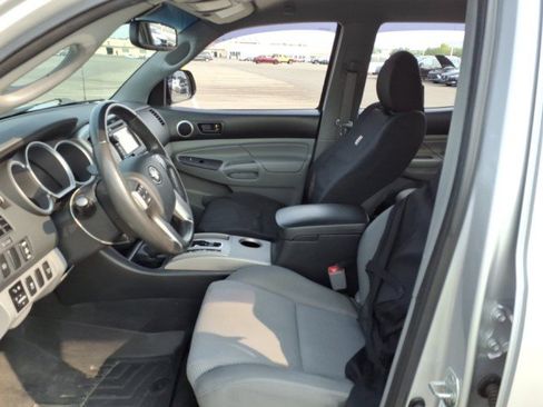 Used 2012 Toyota Tacoma 4x4 Double Cab w/ TRD Sport Upgrade Pkg image 5
