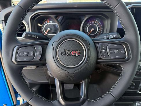 New 2026 Jeep Gladiator Sport image 25