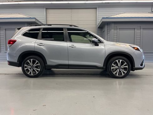 Certified 2024 Subaru Forester Limited image 8