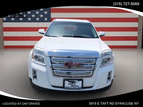 Used 2015 GMC Terrain SLE AWD/4WD image 2