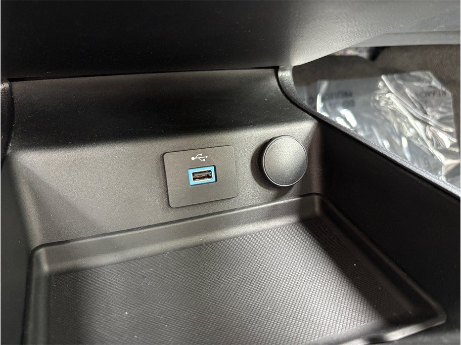 Used 2020 Ford Fusion S FWD image 27