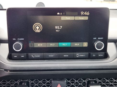 Certified 2023 Honda Accord EX image 11