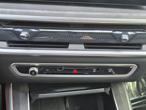 Used 2024 BMW X5 xDrive40i w/ M Sport Package image 16