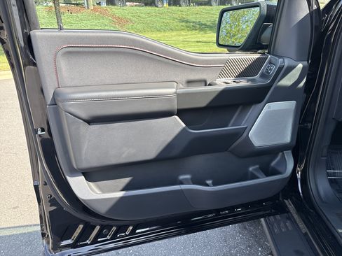 Used 2024 Ford F150 Raptor AWD/4WD image 15