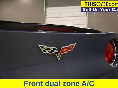 Used 2011 Chevrolet Corvette Convertible w/ 1LT RWD image 13