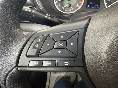 Used 2024 Nissan Sentra S image 16