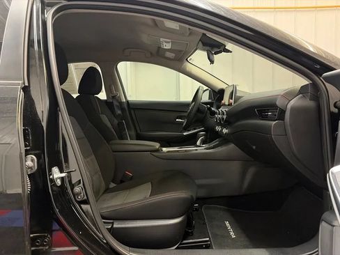 Used 2024 Nissan Sentra SR FWD image 20
