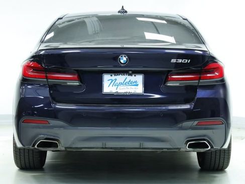 Used 2021 BMW 530i w/ M Sport Package image 7