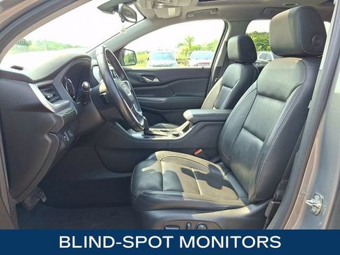 Used 2019 GMC Acadia SLT AWD/4WD image 2