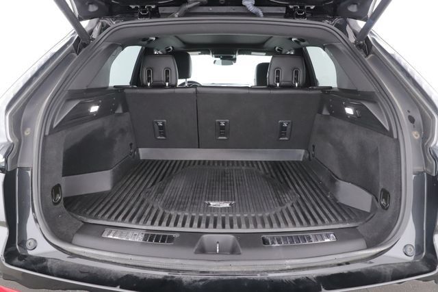 Used 2022 Cadillac XT4 Sport AWD/4WD image 28
