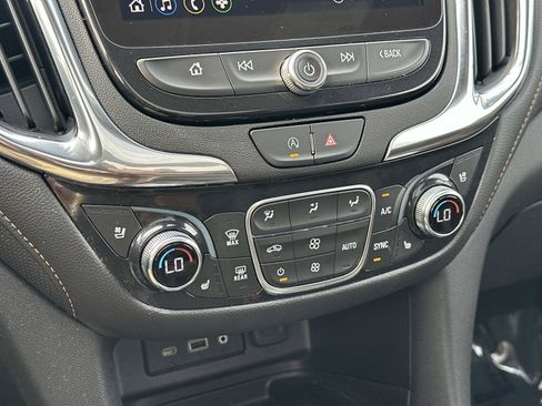 Certified 2024 Chevrolet Equinox Premier AWD/4WD image 30