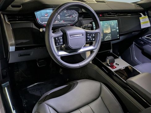 New 2026 Land Rover Range Rover SE AWD/4WD image 16