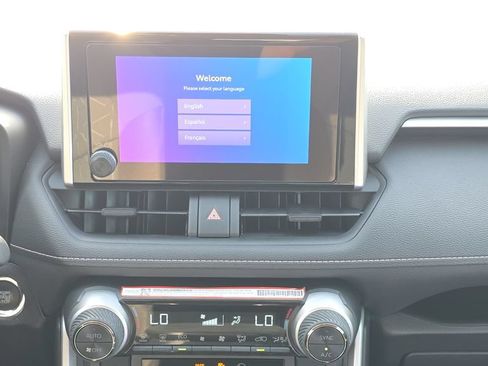 Used 2025 Toyota RAV4 XLE FWD image 14