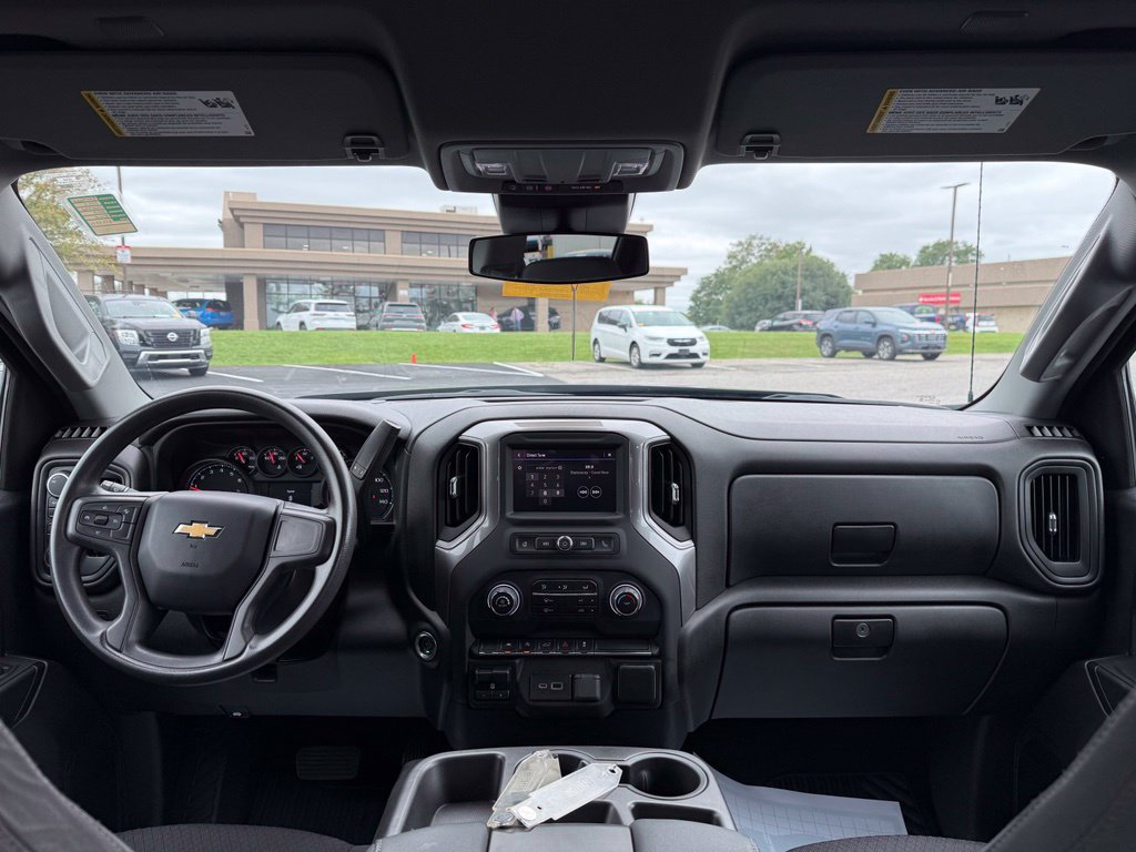 Used 2023 Chevrolet Silverado 1500 Custom AWD/4WD image 39