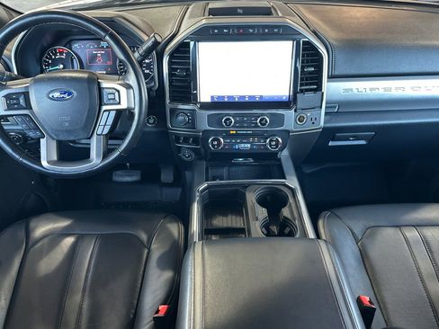 Used 2022 Ford F450 Platinum w/ FX4 Off-Road Package AWD/4WD image 12