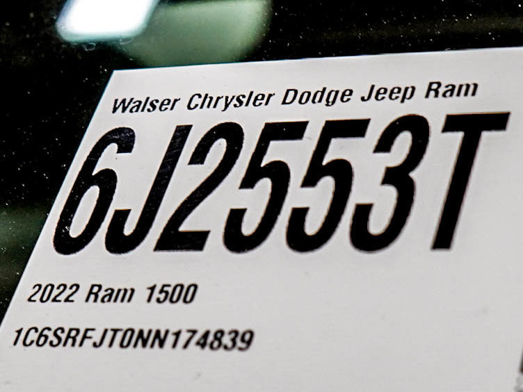 Used 2022 RAM 1500 Laramie AWD/4WD image 32