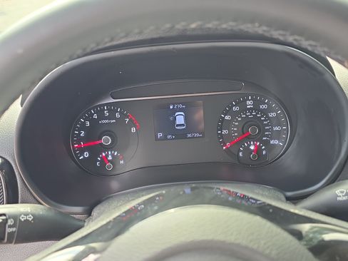 Certified 2022 Kia Soul X-Line FWD image 32