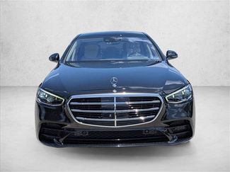 Used 2022 Mercedes-Benz S 580 4MATIC Sedan video 2