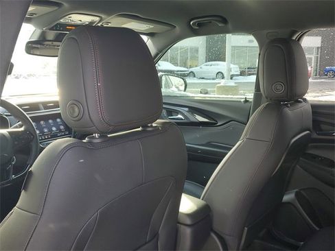 Certified 2023 Chevrolet TrailBlazer RS w/ Convenience Package image 10