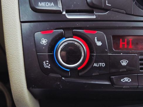 Used 2012 Audi A4 2.0T Premium Plus w/ Premium Plus Pkg image 29