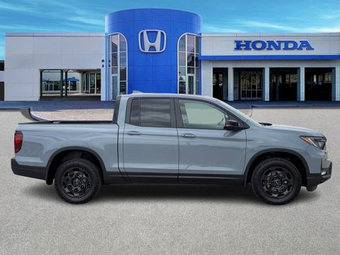 New 2025 Honda Ridgeline TrailSport+ image 8