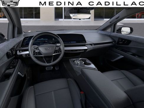 New 2026 Cadillac Optiq Sport 1 image 16