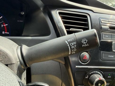 Used 2013 Honda Civic LX image 27