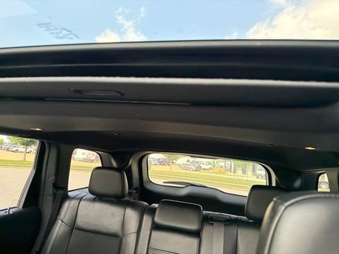 Used 2021 Jeep Grand Cherokee Laredo X AWD/4WD image 6