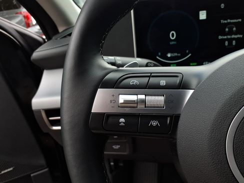 Certified 2025 Hyundai Sonata Limited FWD image 24