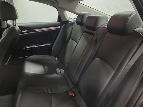 Used 2018 Honda Civic EX-L image 29