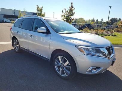 Used 2014 Nissan Pathfinder Platinum w/ Platinum Premium Package