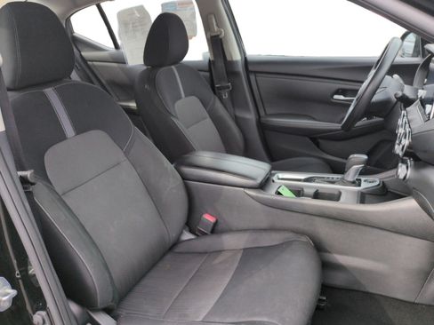 Used 2025 Nissan Sentra SV FWD image 26