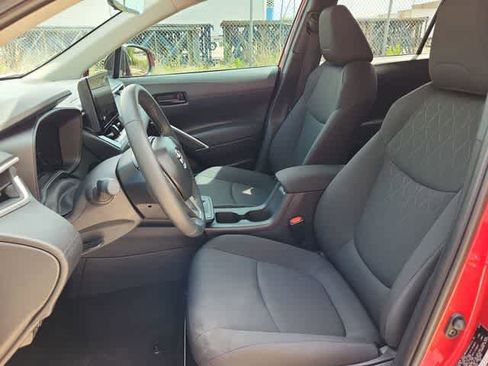 Certified 2026 Toyota Corolla Cross LE FWD image 14