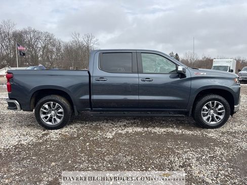 Used 2022 Chevrolet Silverado 1500 LT w/ Z71 Off-Road Package image 7
