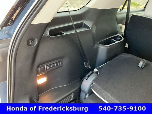 Used 2019 Ford Explorer Platinum AWD/4WD image 23