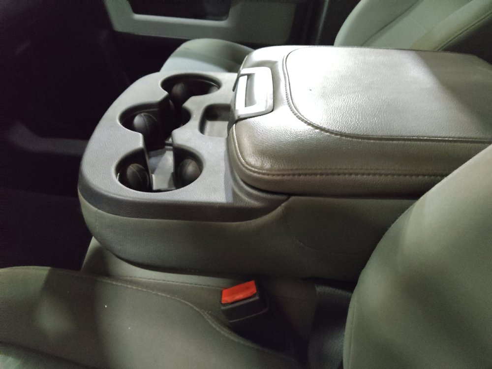 Used 2016 RAM 1500 Classic SLT AWD/4WD image 26