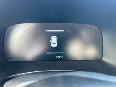 Used 2023 Kia Soul LX image 16