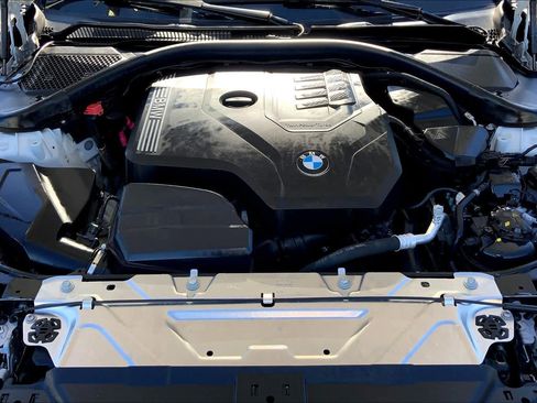 Used 2021 BMW 330i Sedan w/ Driving Assistance Package image 30