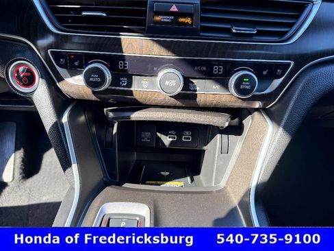 Certified 2022 Honda Accord Touring image 32