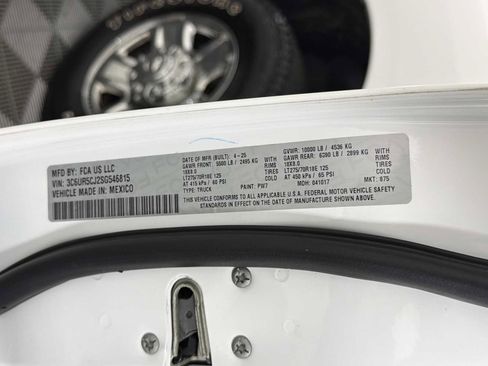 Used 2025 RAM 2500 Tradesman image 31