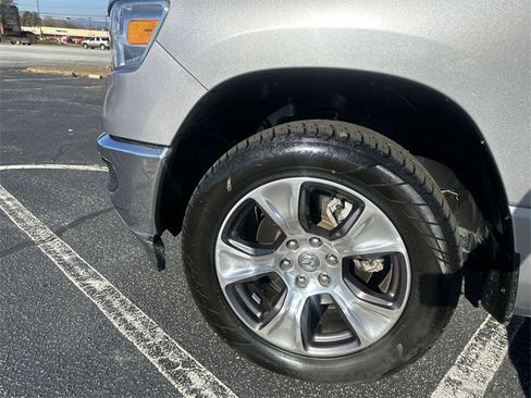 Used 2024 RAM 1500 Laramie image 18